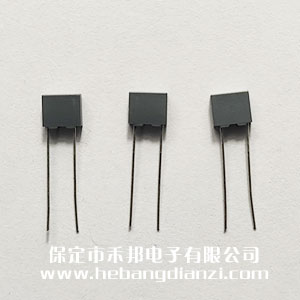 校正电容(róng)470pF 耐压100V